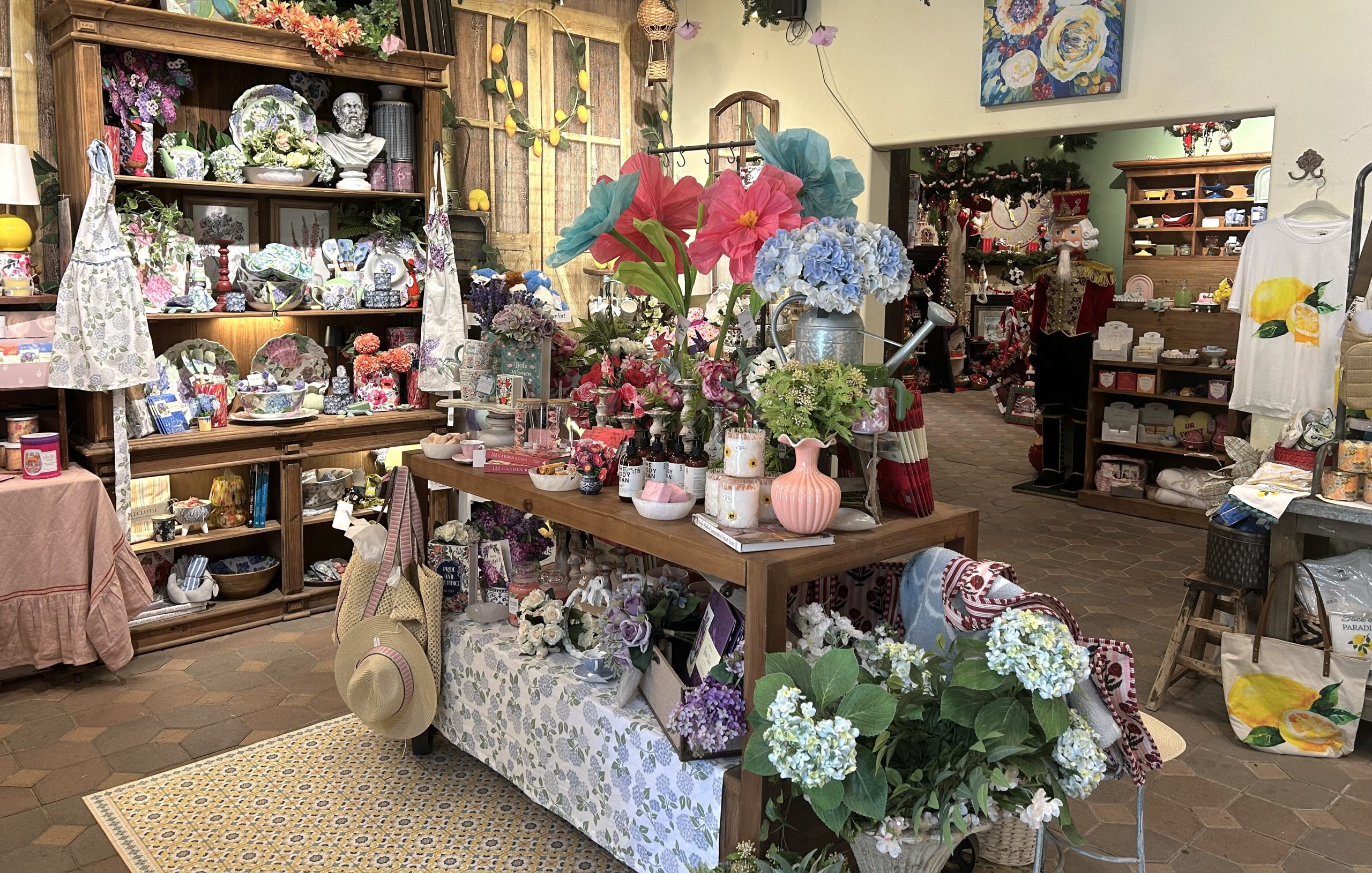 Gift Shop Summer_Hero